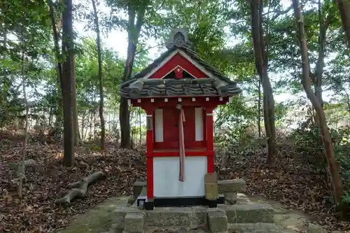 八幡神社の末社