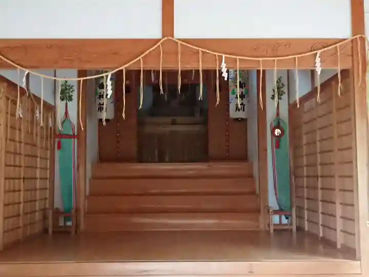 神明社の本殿・本堂