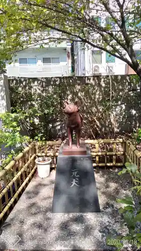 蔵前神社の狛犬