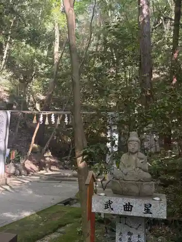 星田妙見宮の{uncategorized: "未分類", other: "その他", undefined: "問題あり", building: "その他建物", grave: "お墓", sacred_gate: "鳥居", guardian: "狛犬", statue: "像", buddha: "仏像", history: "歴史", nature: "自然", garden: "庭園", animal: "動物", pagoda: "塔", temizu: "手水舎", mountain_gate: "山門・神門", sanctuary: "本殿・本堂", subordinate: "末社・摂社", art: "芸術", scenery: "景色", jizo: "地蔵", ema: "絵馬", goshuin: "御朱印", omikuji: "おみくじ", items: "授与品その他", amulet: "お守り", goshuincho: "御朱印帳", eats: "食事", festival: "お祭り", votive_dance: "神楽", shichigosan: "七五三参", wedding: "結婚式", experience: "体験その他", initially: "初詣", around: "周辺", anti_infection: "感染症対策"}