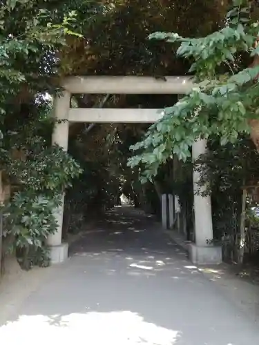 岩槻久伊豆神社の鳥居