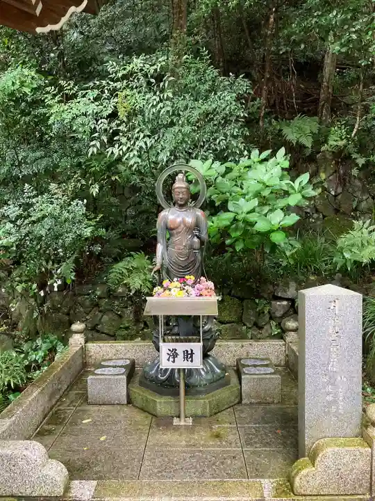 持寳院(多気山不動尊)の仏像