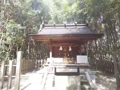 出雲大社相模分祠の末社・摂社