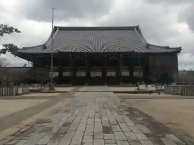 本山専修寺の本殿・本堂