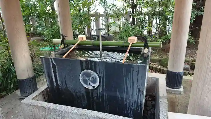 芝大神宮の手水舎