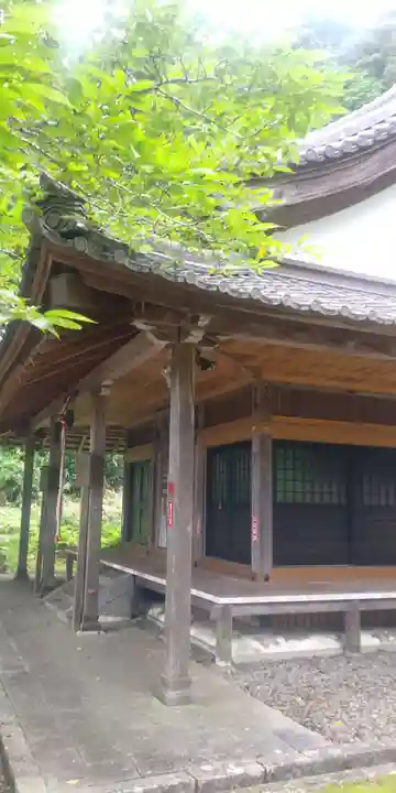 桧尾寺の本殿・本堂