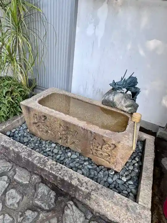 本教寺の{uncategorized: "未分類", other: "その他", undefined: "問題あり", building: "その他建物", grave: "お墓", sacred_gate: "鳥居", guardian: "狛犬", statue: "像", buddha: "仏像", history: "歴史", nature: "自然", garden: "庭園", animal: "動物", pagoda: "塔", temizu: "手水舎", mountain_gate: "山門・神門", sanctuary: "本殿・本堂", subordinate: "末社・摂社", art: "芸術", scenery: "景色", jizo: "地蔵", ema: "絵馬", goshuin: "御朱印", omikuji: "おみくじ", items: "授与品その他", amulet: "お守り", goshuincho: "御朱印帳", eats: "食事", festival: "お祭り", votive_dance: "神楽", shichigosan: "七五三参", wedding: "結婚式", experience: "体験その他", initially: "初詣", around: "周辺", anti_infection: "感染症対策"}