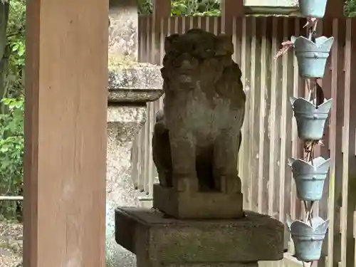 三之宮神社の狛犬