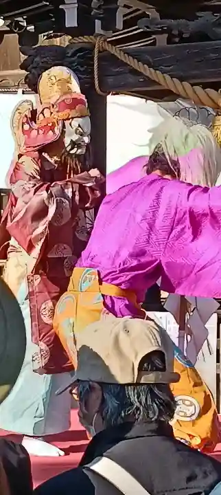 菊田神社の{uncategorized: "未分類", other: "その他", undefined: "問題あり", building: "その他建物", grave: "お墓", sacred_gate: "鳥居", guardian: "狛犬", statue: "像", buddha: "仏像", history: "歴史", nature: "自然", garden: "庭園", animal: "動物", pagoda: "塔", temizu: "手水舎", mountain_gate: "山門・神門", sanctuary: "本殿・本堂", subordinate: "末社・摂社", art: "芸術", scenery: "景色", jizo: "地蔵", ema: "絵馬", goshuin: "御朱印", omikuji: "おみくじ", items: "授与品その他", amulet: "お守り", goshuincho: "御朱印帳", eats: "食事", festival: "お祭り", votive_dance: "神楽", shichigosan: "七五三参", wedding: "結婚式", experience: "体験その他", initially: "初詣", around: "周辺", anti_infection: "感染症対策"}