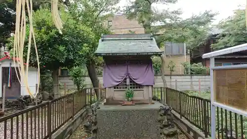 駒留八幡神社の末社・摂社