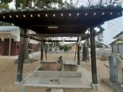 熱田神社の{uncategorized: "未分類", other: "その他", undefined: "問題あり", building: "その他建物", grave: "お墓", sacred_gate: "鳥居", guardian: "狛犬", statue: "像", buddha: "仏像", history: "歴史", nature: "自然", garden: "庭園", animal: "動物", pagoda: "塔", temizu: "手水舎", mountain_gate: "山門・神門", sanctuary: "本殿・本堂", subordinate: "末社・摂社", art: "芸術", scenery: "景色", jizo: "地蔵", ema: "絵馬", goshuin: "御朱印", omikuji: "おみくじ", items: "授与品その他", amulet: "お守り", goshuincho: "御朱印帳", eats: "食事", festival: "お祭り", votive_dance: "神楽", shichigosan: "七五三参", wedding: "結婚式", experience: "体験その他", initially: "初詣", around: "周辺", anti_infection: "感染症対策"}