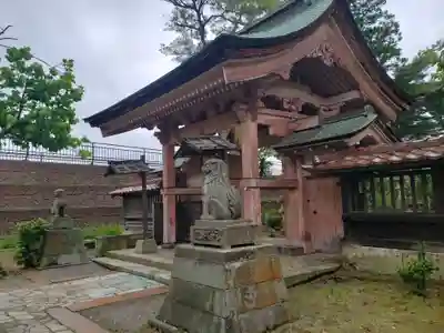 小松天満宮の山門・神門