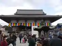 西新井大師総持寺の本殿・本堂