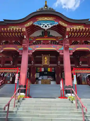 成田山札幌別院新栄寺の本殿・本堂