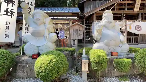 出雲福徳神社の像