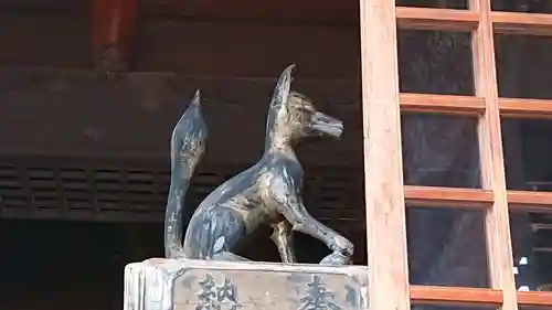 箭弓稲荷神社の狛犬