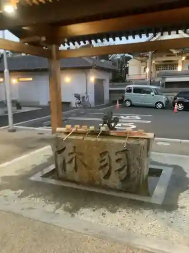 秋葉山圓通寺の手水舎