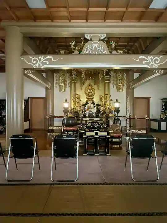 花岳院の{uncategorized: "未分類", other: "その他", undefined: "問題あり", building: "その他建物", grave: "お墓", sacred_gate: "鳥居", guardian: "狛犬", statue: "像", buddha: "仏像", history: "歴史", nature: "自然", garden: "庭園", animal: "動物", pagoda: "塔", temizu: "手水舎", mountain_gate: "山門・神門", sanctuary: "本殿・本堂", subordinate: "末社・摂社", art: "芸術", scenery: "景色", jizo: "地蔵", ema: "絵馬", goshuin: "御朱印", omikuji: "おみくじ", items: "授与品その他", amulet: "お守り", goshuincho: "御朱印帳", eats: "食事", festival: "お祭り", votive_dance: "神楽", shichigosan: "七五三参", wedding: "結婚式", experience: "体験その他", initially: "初詣", around: "周辺", anti_infection: "感染症対策"}