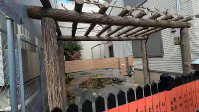 白藤大神（春日神社境外末社）(大阪府)