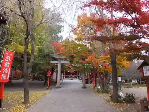 冠稲荷神社の鳥居