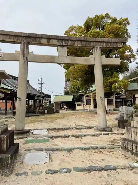 川嶋神社(川村町)の鳥居