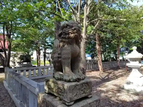 妹背牛神社の狛犬