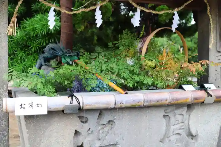 三津厳島神社の手水舎
