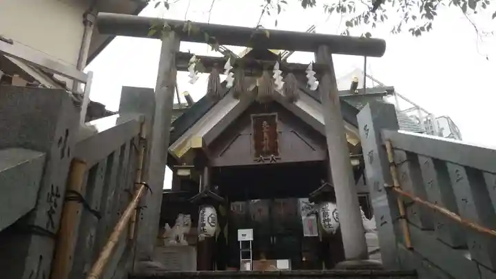 元三島神社の鳥居