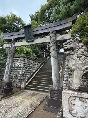 品川神社の鳥居