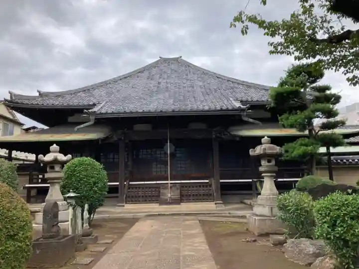 荘厳寺の本殿・本堂