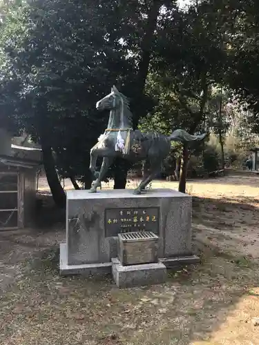 餘子神社の狛犬