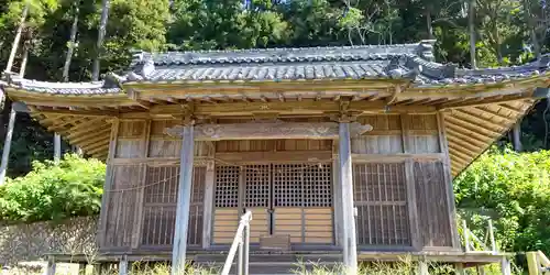 熊野神社の本殿・本堂