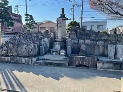 尊勝院の{uncategorized: "未分類", other: "その他", undefined: "問題あり", building: "その他建物", grave: "お墓", sacred_gate: "鳥居", guardian: "狛犬", statue: "像", buddha: "仏像", history: "歴史", nature: "自然", garden: "庭園", animal: "動物", pagoda: "塔", temizu: "手水舎", mountain_gate: "山門・神門", sanctuary: "本殿・本堂", subordinate: "末社・摂社", art: "芸術", scenery: "景色", jizo: "地蔵", ema: "絵馬", goshuin: "御朱印", omikuji: "おみくじ", items: "授与品その他", amulet: "お守り", goshuincho: "御朱印帳", eats: "食事", festival: "お祭り", votive_dance: "神楽", shichigosan: "七五三参", wedding: "結婚式", experience: "体験その他", initially: "初詣", around: "周辺", anti_infection: "感染症対策"}