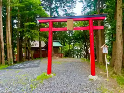 津島本宮社の{uncategorized: "未分類", other: "その他", undefined: "問題あり", building: "その他建物", grave: "お墓", sacred_gate: "鳥居", guardian: "狛犬", statue: "像", buddha: "仏像", history: "歴史", nature: "自然", garden: "庭園", animal: "動物", pagoda: "塔", temizu: "手水舎", mountain_gate: "山門・神門", sanctuary: "本殿・本堂", subordinate: "末社・摂社", art: "芸術", scenery: "景色", jizo: "地蔵", ema: "絵馬", goshuin: "御朱印", omikuji: "おみくじ", items: "授与品その他", amulet: "お守り", goshuincho: "御朱印帳", eats: "食事", festival: "お祭り", votive_dance: "神楽", shichigosan: "七五三参", wedding: "結婚式", experience: "体験その他", initially: "初詣", around: "周辺", anti_infection: "感染症対策"}