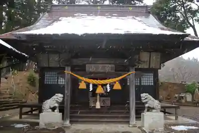 長屋神社の本殿・本堂