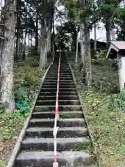 伍社神社の周辺