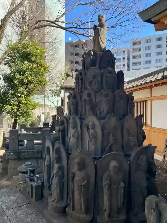 大泉寺の{uncategorized: "未分類", other: "その他", undefined: "問題あり", building: "その他建物", grave: "お墓", sacred_gate: "鳥居", guardian: "狛犬", statue: "像", buddha: "仏像", history: "歴史", nature: "自然", garden: "庭園", animal: "動物", pagoda: "塔", temizu: "手水舎", mountain_gate: "山門・神門", sanctuary: "本殿・本堂", subordinate: "末社・摂社", art: "芸術", scenery: "景色", jizo: "地蔵", ema: "絵馬", goshuin: "御朱印", omikuji: "おみくじ", items: "授与品その他", amulet: "お守り", goshuincho: "御朱印帳", eats: "食事", festival: "お祭り", votive_dance: "神楽", shichigosan: "七五三参", wedding: "結婚式", experience: "体験その他", initially: "初詣", around: "周辺", anti_infection: "感染症対策"}