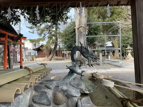 縣神社の手水舎