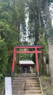 和気神社の{uncategorized: "未分類", other: "その他", undefined: "問題あり", building: "その他建物", grave: "お墓", sacred_gate: "鳥居", guardian: "狛犬", statue: "像", buddha: "仏像", history: "歴史", nature: "自然", garden: "庭園", animal: "動物", pagoda: "塔", temizu: "手水舎", mountain_gate: "山門・神門", sanctuary: "本殿・本堂", subordinate: "末社・摂社", art: "芸術", scenery: "景色", jizo: "地蔵", ema: "絵馬", goshuin: "御朱印", omikuji: "おみくじ", items: "授与品その他", amulet: "お守り", goshuincho: "御朱印帳", eats: "食事", festival: "お祭り", votive_dance: "神楽", shichigosan: "七五三参", wedding: "結婚式", experience: "体験その他", initially: "初詣", around: "周辺", anti_infection: "感染症対策"}