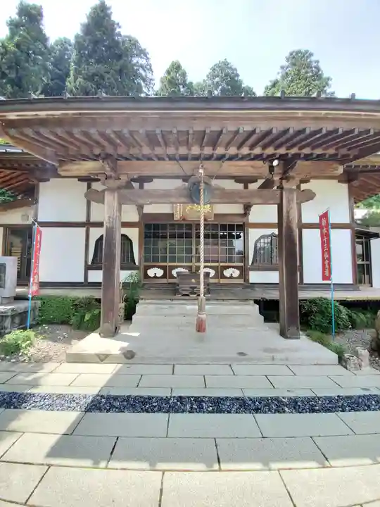 泉福寺の本殿・本堂