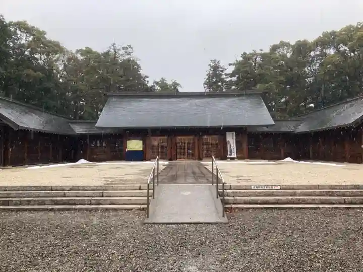 滋賀県護国神社の本殿・本堂