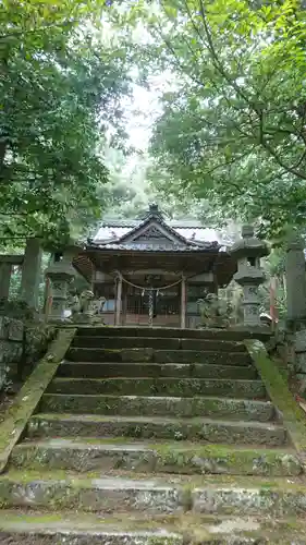 丸田神社の本殿・本堂