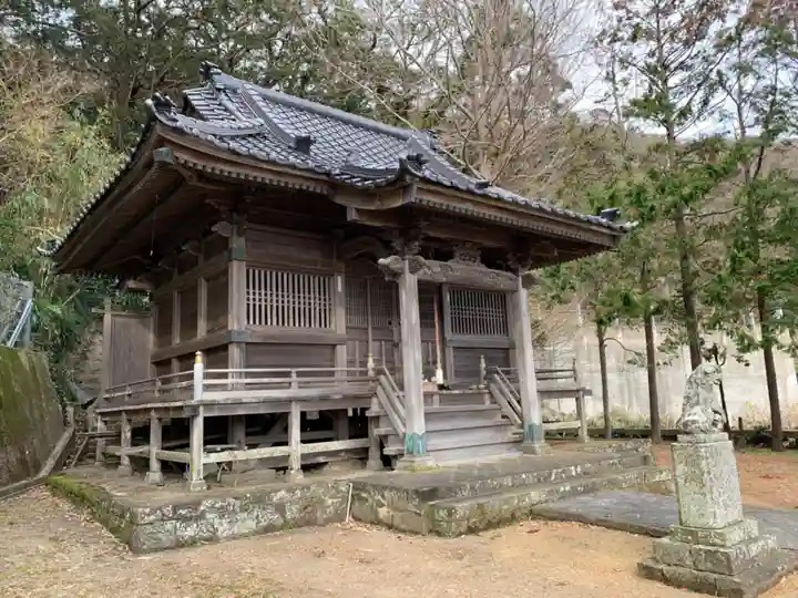 熊野神社の本殿・本堂
