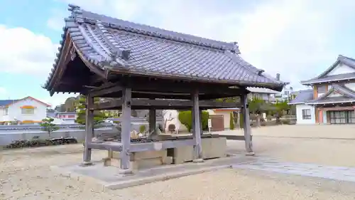 三河別院の手水舎