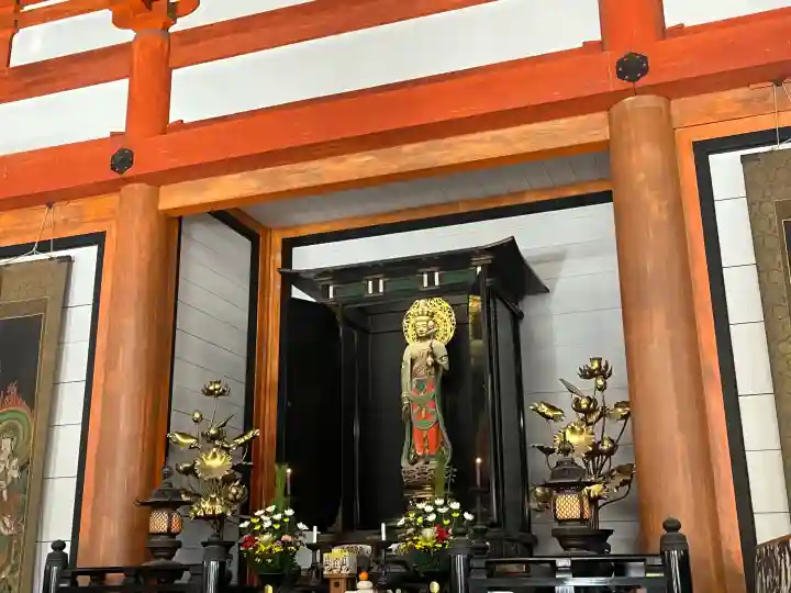 東寺(教王護国寺)の{uncategorized: "未分類", other: "その他", undefined: "問題あり", building: "その他建物", grave: "お墓", sacred_gate: "鳥居", guardian: "狛犬", statue: "像", buddha: "仏像", history: "歴史", nature: "自然", garden: "庭園", animal: "動物", pagoda: "塔", temizu: "手水舎", mountain_gate: "山門・神門", sanctuary: "本殿・本堂", subordinate: "末社・摂社", art: "芸術", scenery: "景色", jizo: "地蔵", ema: "絵馬", goshuin: "御朱印", omikuji: "おみくじ", items: "授与品その他", amulet: "お守り", goshuincho: "御朱印帳", eats: "食事", festival: "お祭り", votive_dance: "神楽", shichigosan: "七五三参", wedding: "結婚式", experience: "体験その他", initially: "初詣", around: "周辺", anti_infection: "感染症対策"}