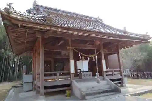 古川神社の本殿