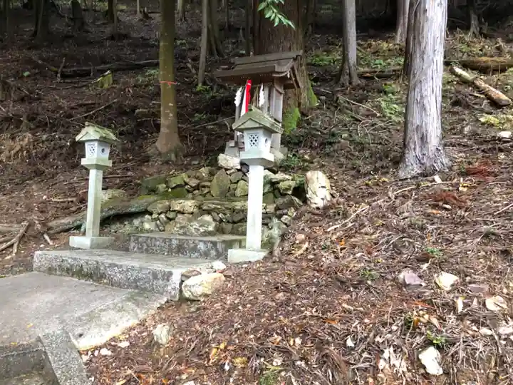 雙栗天神社の末社・摂社