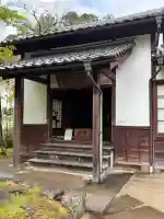 月照寺の{uncategorized: "未分類", other: "その他", undefined: "問題あり", building: "その他建物", grave: "お墓", sacred_gate: "鳥居", guardian: "狛犬", statue: "像", buddha: "仏像", history: "歴史", nature: "自然", garden: "庭園", animal: "動物", pagoda: "塔", temizu: "手水舎", mountain_gate: "山門・神門", sanctuary: "本殿・本堂", subordinate: "末社・摂社", art: "芸術", scenery: "景色", jizo: "地蔵", ema: "絵馬", goshuin: "御朱印", omikuji: "おみくじ", items: "授与品その他", amulet: "お守り", goshuincho: "御朱印帳", eats: "食事", festival: "お祭り", votive_dance: "神楽", shichigosan: "七五三参", wedding: "結婚式", experience: "体験その他", initially: "初詣", around: "周辺", anti_infection: "感染症対策"}