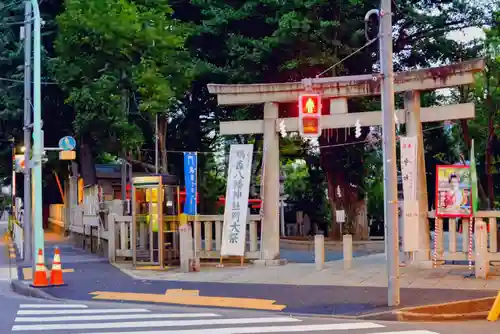 鳩森八幡神社の鳥居