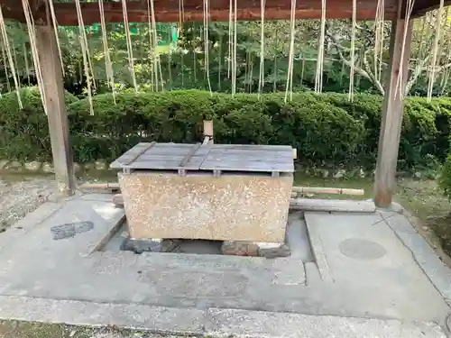 金剛王院の手水舎